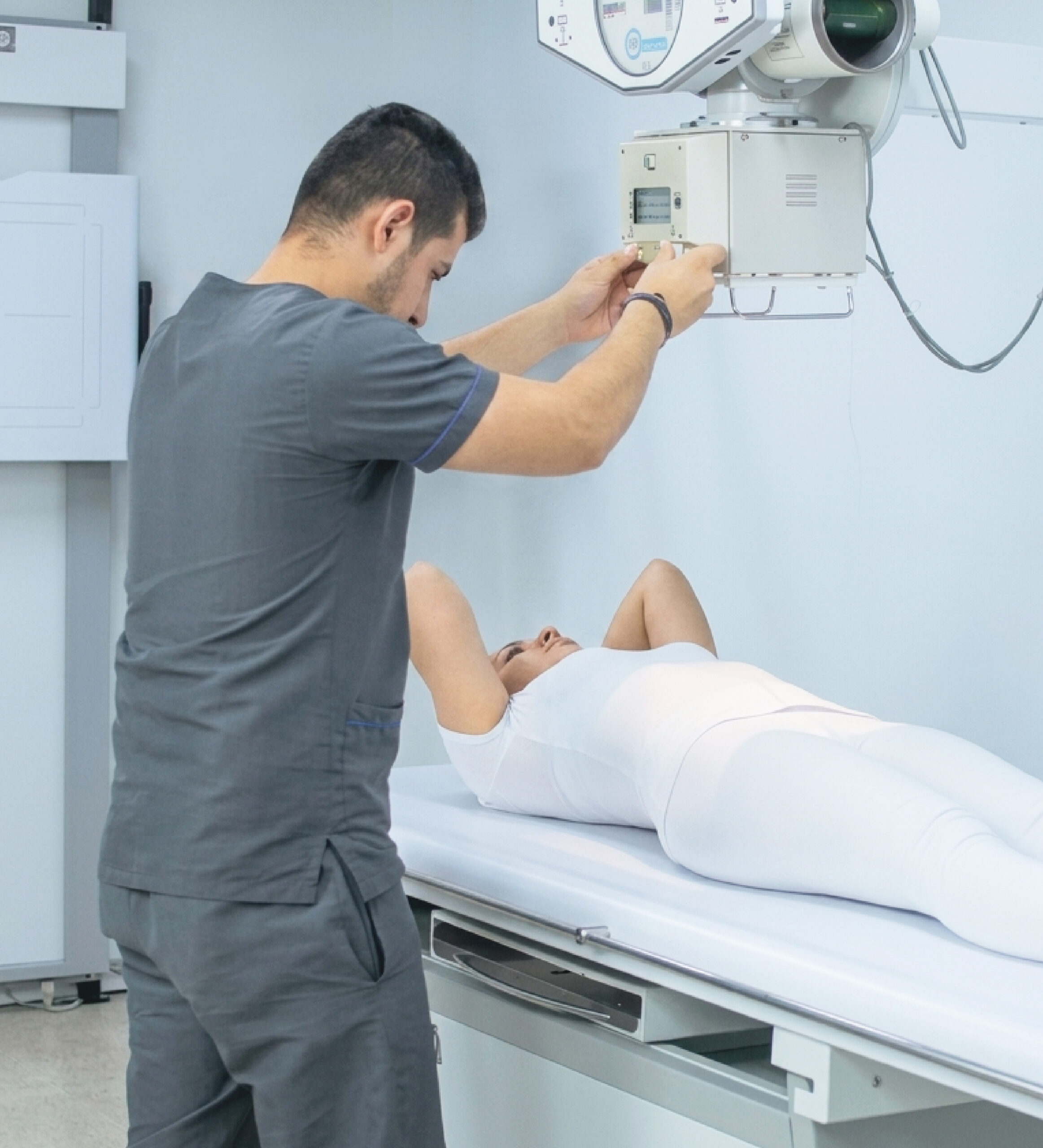 Radiografía de abdomen con proyección complementaria